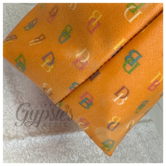 *SOLD* Vintage Dooney & Bourke Tangerine Tote - Picture 15 of 16